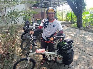 Mudik Ala Jeni, Kayuh Sepeda 525 Km Rangkasbitung-Purbalingga
