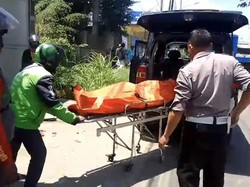 Langgar Pembatasan Mudik, Truk Tabrak Lari Pemotor Gresik hingga Tewas