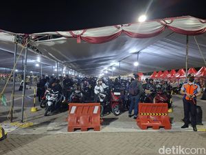 Pemudik di Ciwandan Beli Tiket dari Calo, Harga Lebih Mahal 2 Kali Lipat