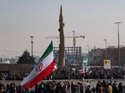 Bantah Nego, Iran Sebut Klaim Trump Hanya untuk Turunkan Harga Energi Dunia