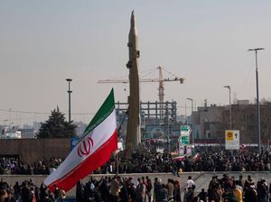 Tak Gentar Ultimatum Trump, Iran Ancam Serang Fasilitas Energi AS-Israel