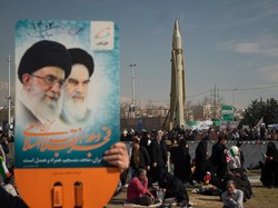 Tentang Rudal Sejjil Iran, Jangkauan sampai Benua Afrika!