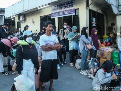 Suasana Mudik di Terminal Lebak Bulus Mulai Ramai Pemudik
