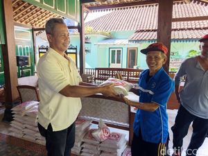 Dusun Kurahan Magelang Bagi-bagi THR Rp 120 Juta Berkat Punthuk Setumbu