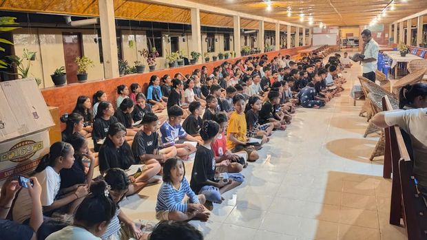 Aipda Yanrus Pake dirikan panti asuhan dan sekolah di Sumba