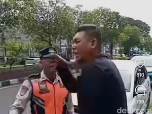 Viral Pria Ngamuk Dilarang Parkir di Jalan Sriwijaya Mataram