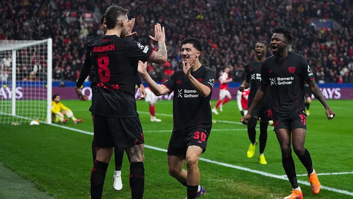 Perayaan gol Robert Andrich usai merobek gawang Arsenal di leg pertama. (Foto: Getty Images/Pau Barrena)