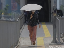 Panas Menyengat di RI, Mungkinkah karena Gelombang Panas? BMKG Bilang Gini