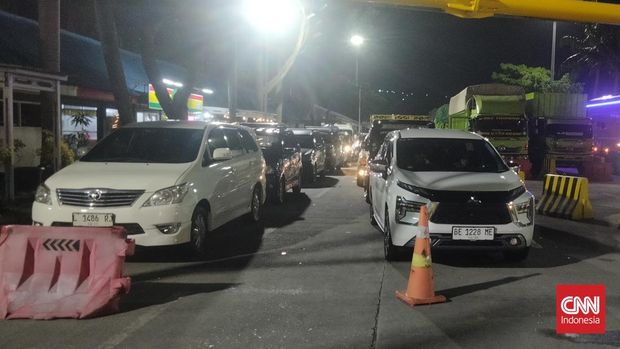 PT ASDP Cabang Bakauheni mencatat pemudik asal Sumatera yang telah menyeberang ke Pulau Jawa sebanyak 43.804 orang pada H-5 Lebaran 2026.