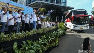 Momen Menaker Lepas Mudik Bersama, Ribuan Pekerja Pulang Kampung