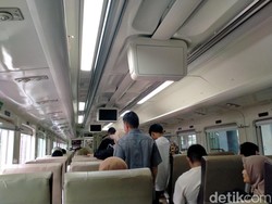 Pemudik Padati Stasiun Medan Jelang Lebaran, Pilih KA karena Lebih Murah