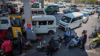 Darurat BBM! Sri Lanka Liburkan Hari Rabu, Bensin Mobil-Motor Dibatasi