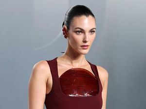 Pesona Vittoria Ceretti, Pacar yang Dibawa Leonardo DiCaprio ke Oscars