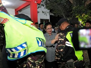 Walkot Agustina Puji Kolaborasi GP Ansor-KNPI Buka Posko Layani Mudik