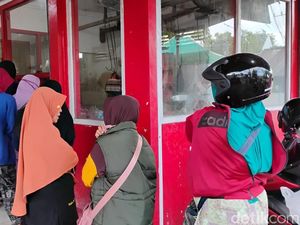 Daging Sapi di Pacitan Tembus Rp 160 Ribu/Kg, Warga Rela Antre Panjang