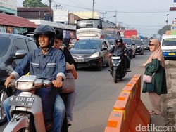 Aktivitas Pasar Jadi Biangkerok Macet di Jalur Garut