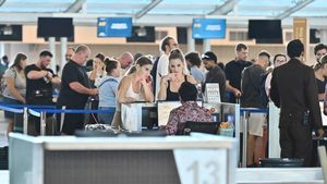 Bandara Ngurah Rai Tutup Saat Nyepi, Antrean Penumpang Mengular