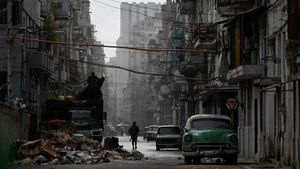 Blackout Nasional Berangsur Pulih, Aktivitas Warga Kuba Perlahan Kembali