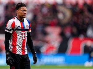 Bayern Vs Atalanta: Kompany Berharap Tidak Mainkan Kiper 16 tahun