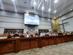 Komisi III DPR Bentuk Panja Kawal Kasus Penyiraman Air Keras ke Andrie Yunus