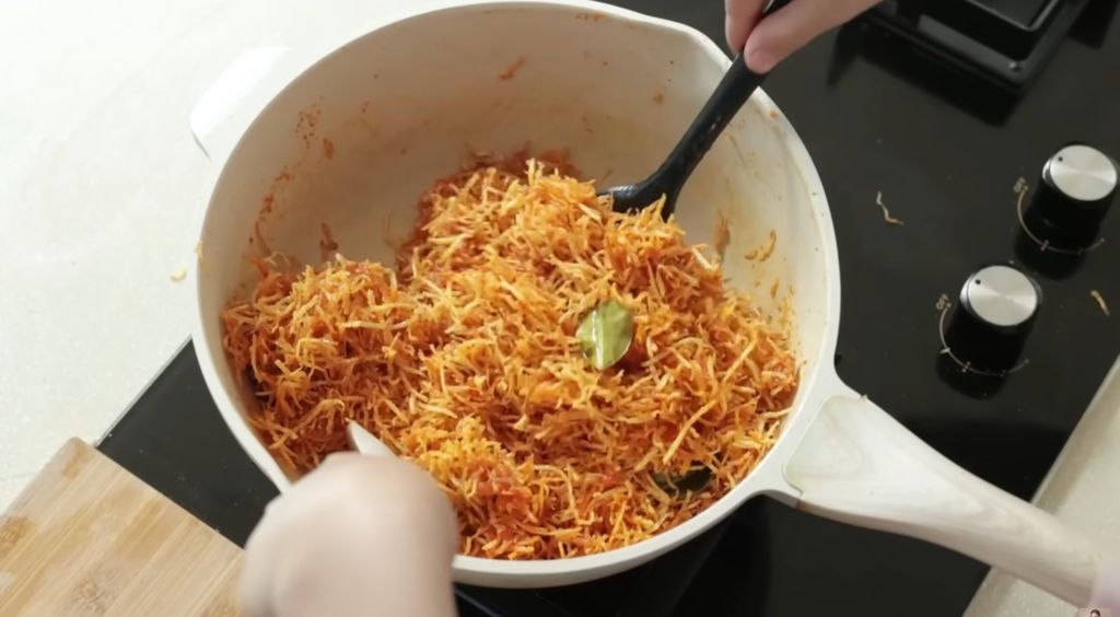 Resep kentang mustofa ala Chef Devina Hermawan