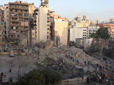 Serangan Israel Rusak Bangunan di Beirut Tengah