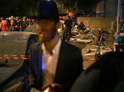 Rudal Iran Hantam Tel Aviv, Dua Orang Tewas