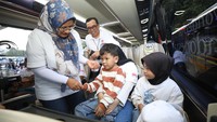 TelkomGroup Berangkatkan Ribuan Pemudik ke Berbagai Kota di Jawa-Sumatera