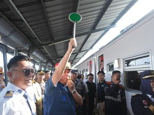 Bank Sumsel Babel-KAI Berangkatkan 1.443 Pemudik Gratis dari Palembang