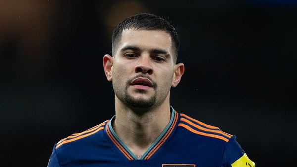 Newcastle yang Terus Dipreteli