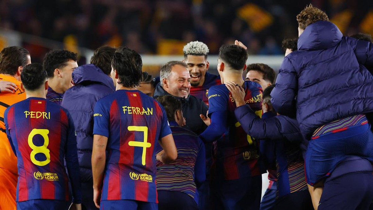 Wejangan Hansi Flick di jeda laga bikin Barcelona libas Newcastle United. (REUTERS/Albert Gea)