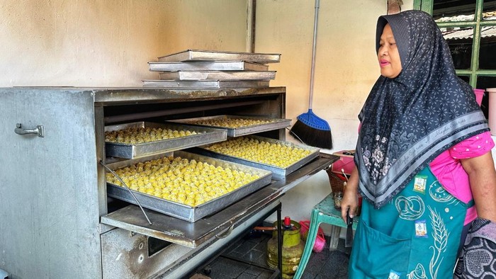Ketika Nastar Jadi Ujung Tombak Kampung