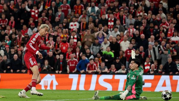 Liverpool vs Galatasaray Soccer Football - UEFA Champions League - Round 16 - Second Leg - Liverpool v Galatasaray - Anfield, Liverpool, Britain - March 18, 2026 Liverpool's Hugo Ekitike scores their second goal REUTERS/Phil Noble