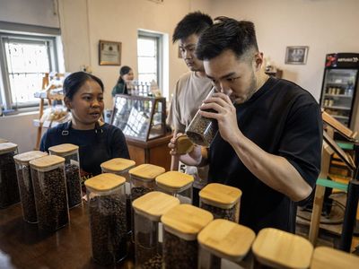 Ngopi Sambil Napak Tilas Sejarah di Roastery Semarang