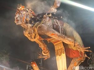 Video Intip Kemeriahan Pengarakan Ogoh-Ogoh di Pantai Berawa Bali