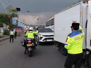 Jalur Selatan Jabar Padat, Limbangan Jadi Titik Krusial Kemacetan