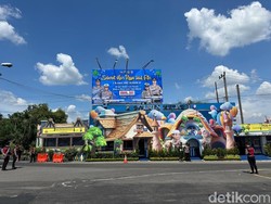 Pemudik Bisa Pijat-Servis Kendaraan Gratis di Pos Mengkreng Disney