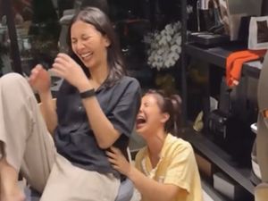 Tawa Lepas Sheila Dara