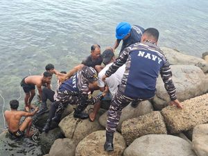Kernet Truk Tewas Tenggelam Saat Mandi di Pelabuhan Labuan Bajo