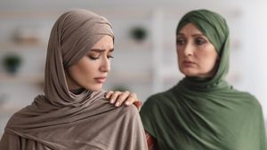 Bolehkah Istri Menolak Tinggal di Rumah Mertua? Ini Hukumnya dalam Islam
