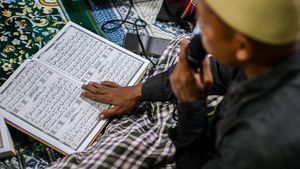 Penyintas Bencana di Aceh Timur Gelar Tradisi Khatam Al Quran Jelang Lebaran