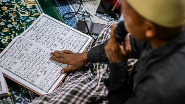 Penyintas Bencana di Aceh Timur Gelar Tradisi Khatam Al Quran Jelang Lebaran