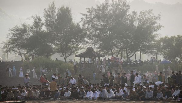 Lihat Suasana Salat Id Muhammadiyah di Berbagai Daerah Indonesia