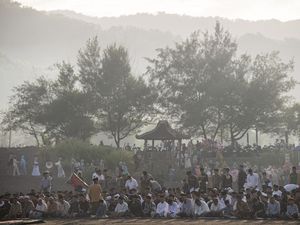 Lihat Suasana Salat Id Muhammadiyah di Berbagai Daerah Indonesia