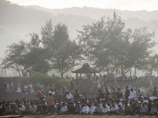 Lihat Suasana Salat Id Muhammadiyah di Berbagai Daerah Indonesia
