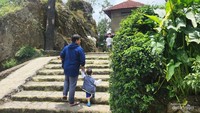 Wisata Lebaran ke Batu Pandang Ratapan Angin di Dieng