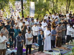 1 Syawal Tak Seragam, Netizen Sepakat Tak Debatkan Penetapan Idul Fitri