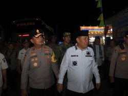 Tinjau Pengamanan Malam Takbiran, Kapolda Babel Sebut Situasi Aman-Terkendali