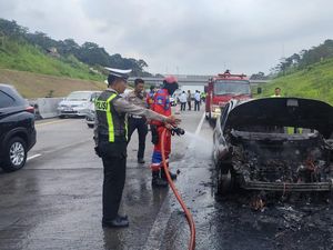 Terungkap, Ford EcoSport Terbakar Hebat di Tol Semarang-Solo gegara Korsleting