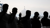 Doa Itidal: Arab, Latin dan Artinya